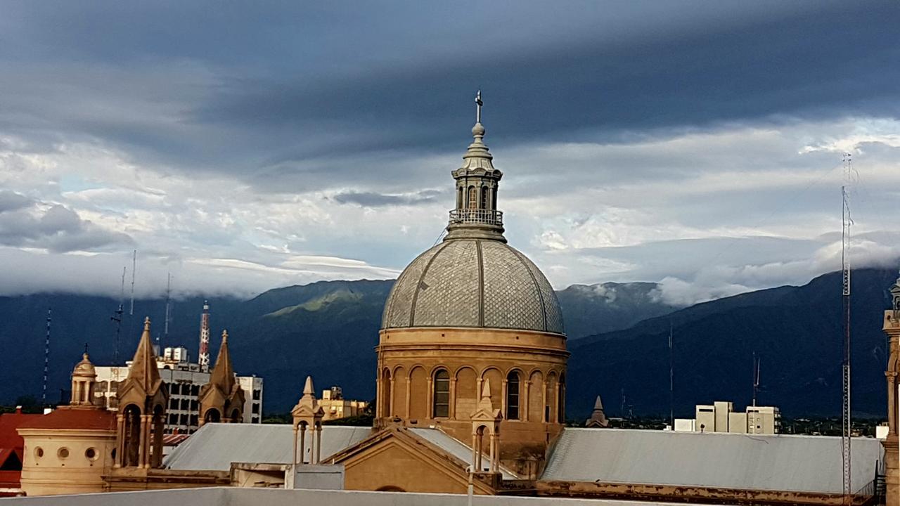 Plaza Hotel La Rioja Exteriér fotografie